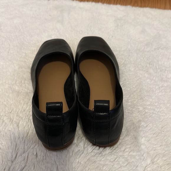 black flats - Picture 3 of 4